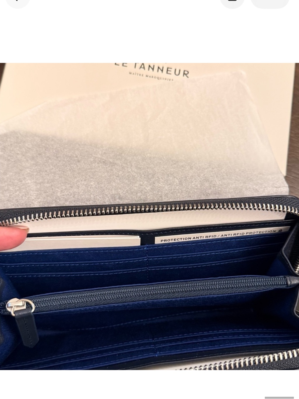 Le Tanneur Navy Leather Zip Wallet — image 6 of 8